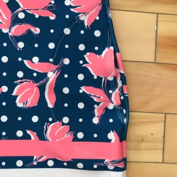 Dress - Picture 4 of 7